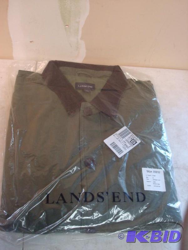 lot 129 image: New Lands End Jacket - Size XL - Vintage Oliv...
