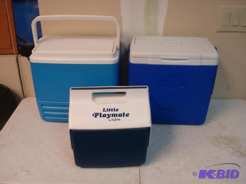 lot 24 image: Lot Of Small Coolers...