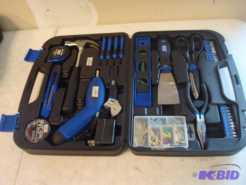 lot 31 image: New Master Mechanic Tool Set...