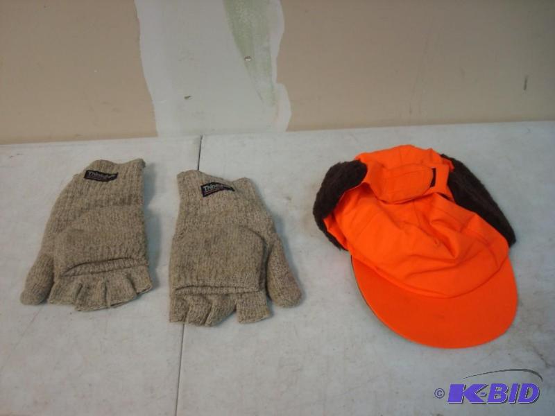 lot 50 image: Gore-Tex Hunting Hat And Gloves...