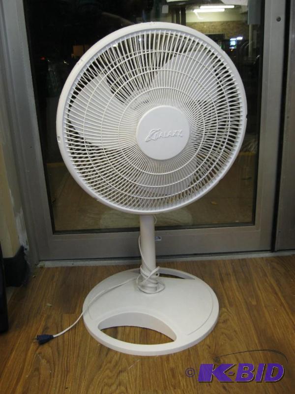 lot 98 image: Standing Fan...