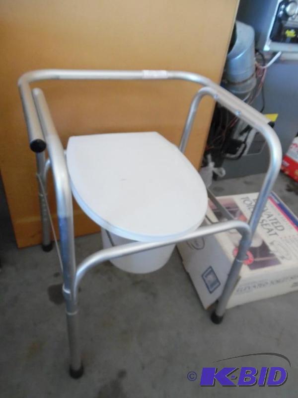 Commode