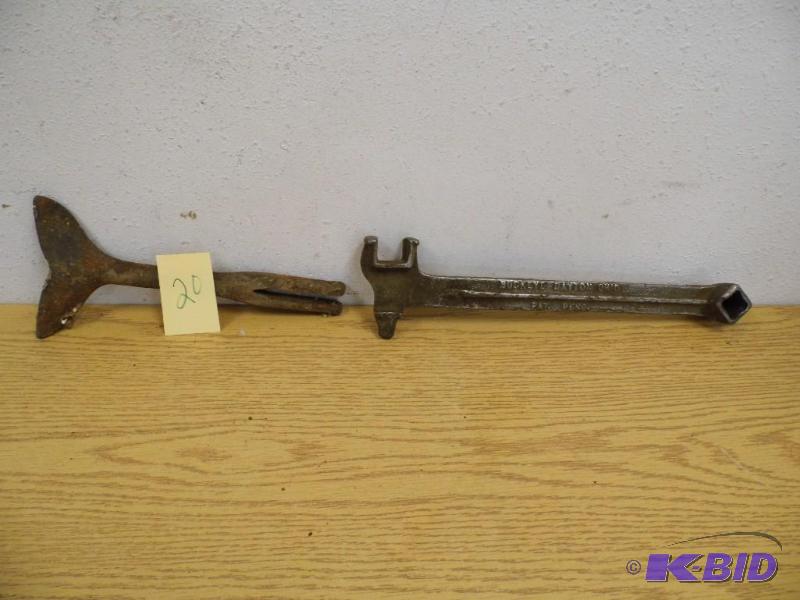 Antique Wrenches