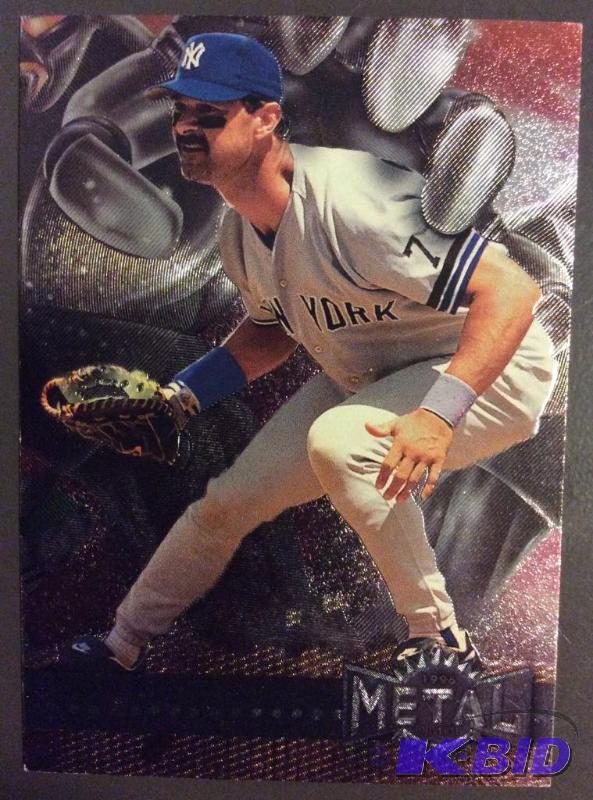 Don Mattingly 1B1995 Metal Universe 90