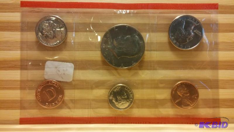 1990 DENVER MINT COIN SET...