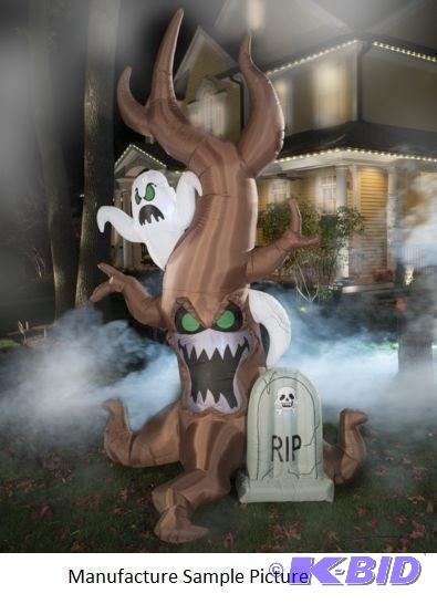 lot 125 image: Inflatable Halloween Tree with Ghost- LAST CH...
