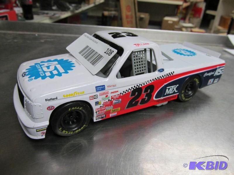 lot 108 image: Craftsman Truck Series 124 Racing Champions Die Cast Truck
