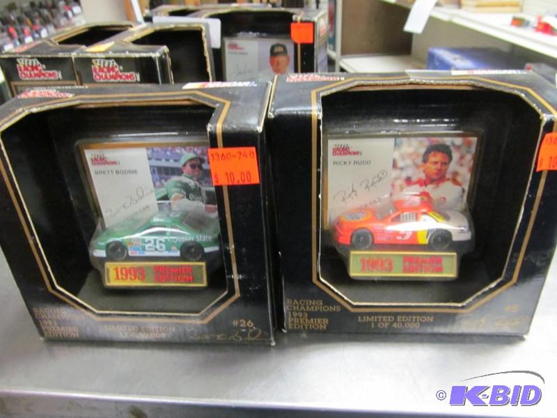 lot 126 image: Lot of 2 1993 Racing Champions Premier Boxed 164 Die Cast NASCAR