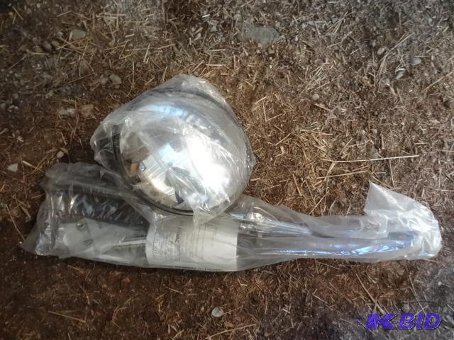 lot 101 image: Velvac Stainless Rear View Spot Mirror Black ...
