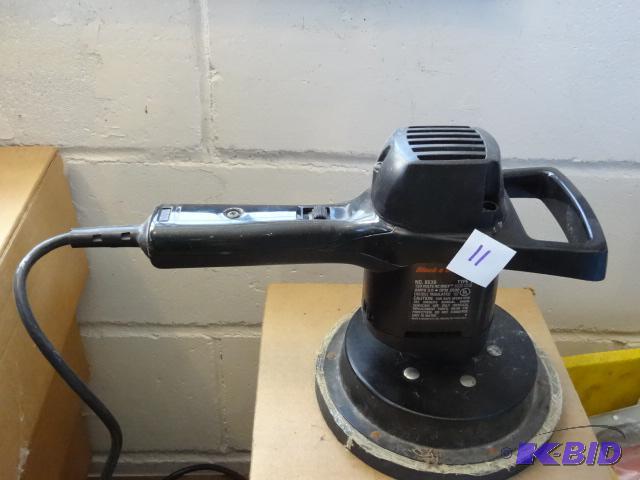 lot 11 image: Black and Decker 8" Random Orbit 13 hp ...