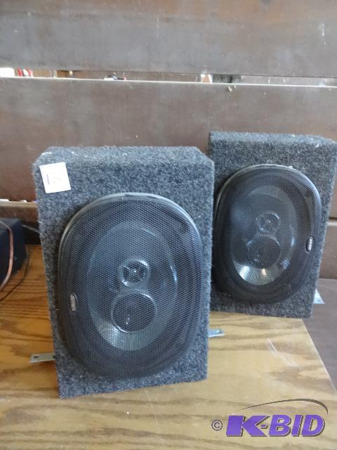 lot 130 image: 2 Jensen Speakers in Speaker Boxes...