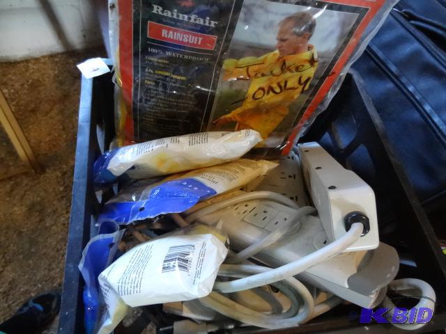 lot 149 image: Household Rubber Gloves. 5 Outlet Strips. 100...