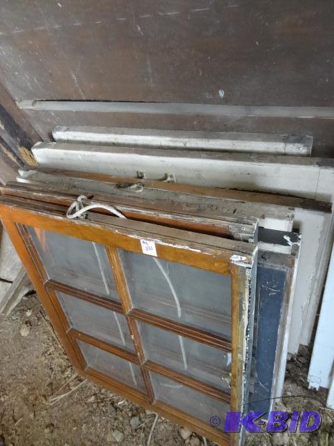 lot 251 image: 8 Vintage Sliding Windows...