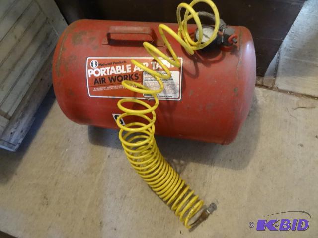 lot 254 image: Portable Air Tank with Gauge and hose...