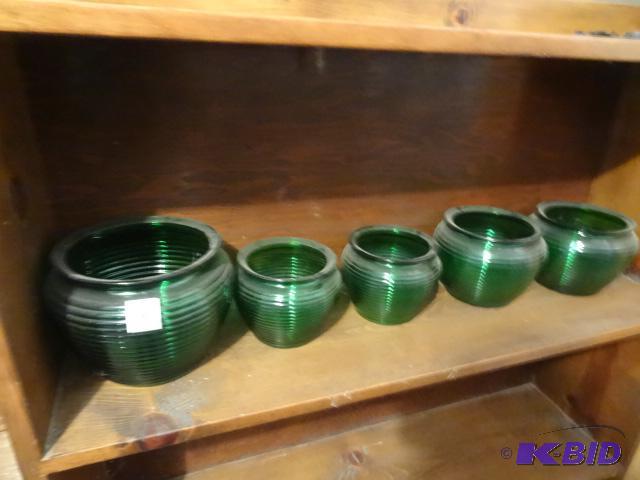 lot 290 image: 5 Green Glass Flower Pots...