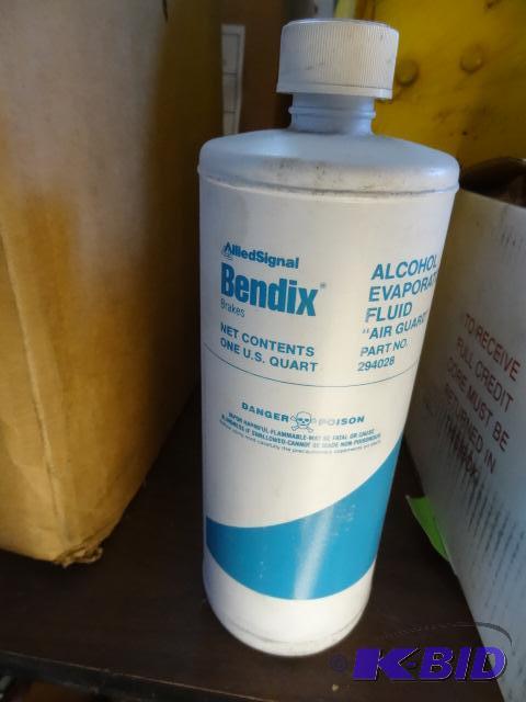 lot 7 image: 11 Bottles of Bendix Alcohol Evaporator Fluid...
