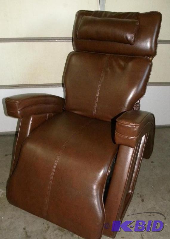 Reclining Massage Chair, metal frame construc...