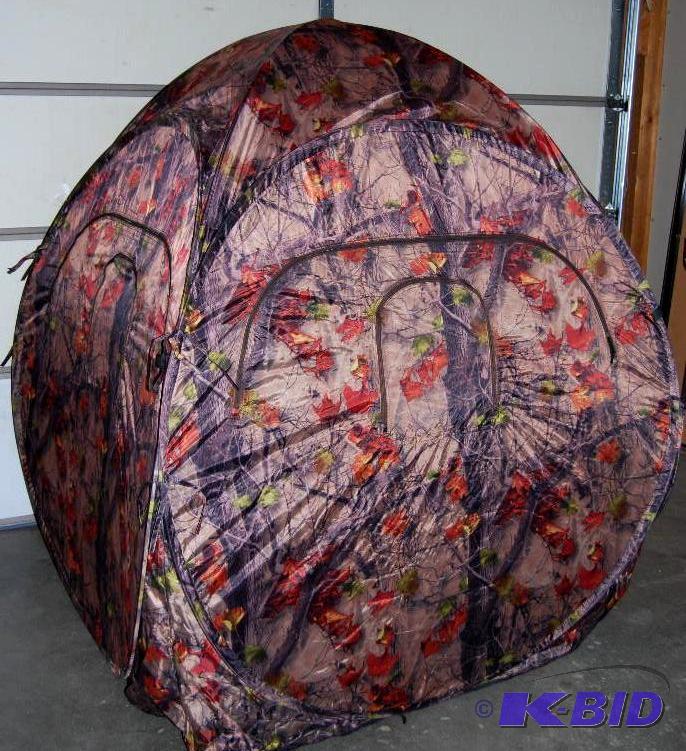 Deluxe Ground Spring Blind, water resistant n...