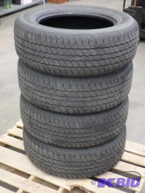lot 120 image: (4) Bridgestone Dueler HT 2656018 Titres, 6...