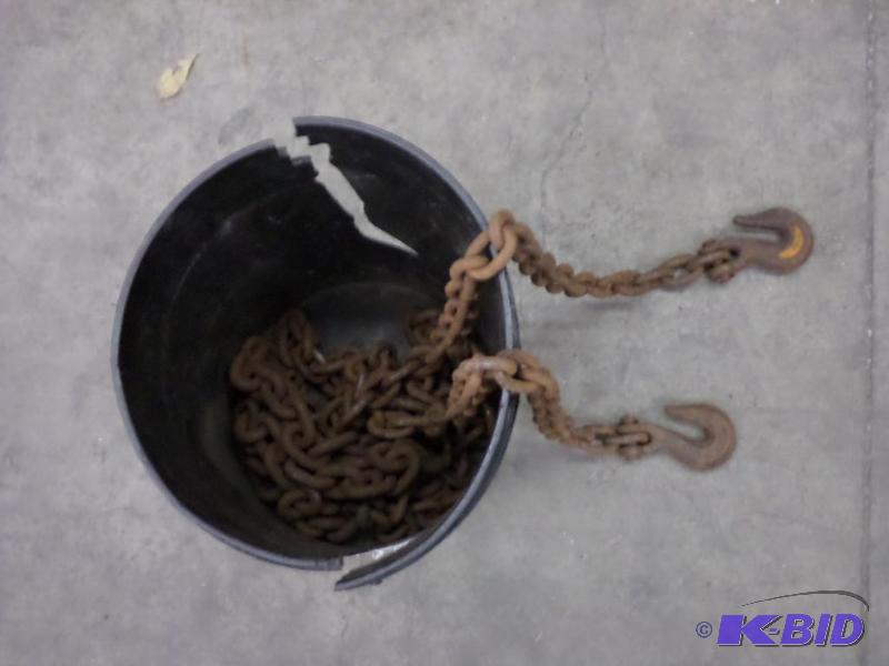 lot 128 image: (1) Tow Chain...