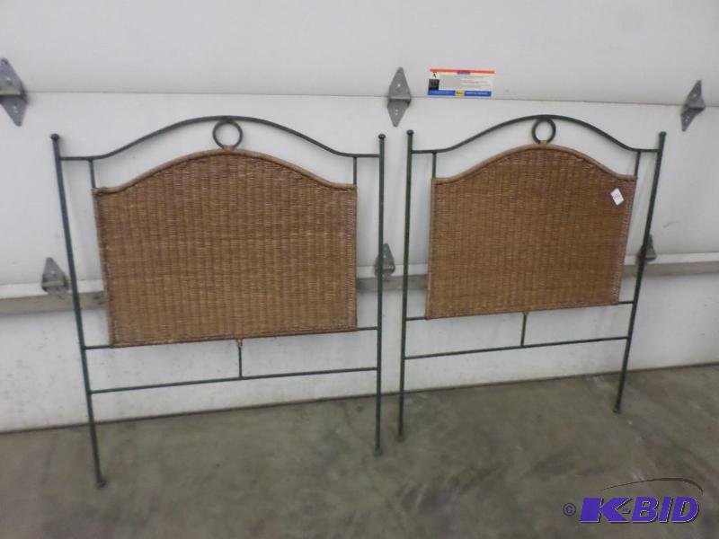lot 18 image: Steel & Wicjer Single-Sized Bed Head &...