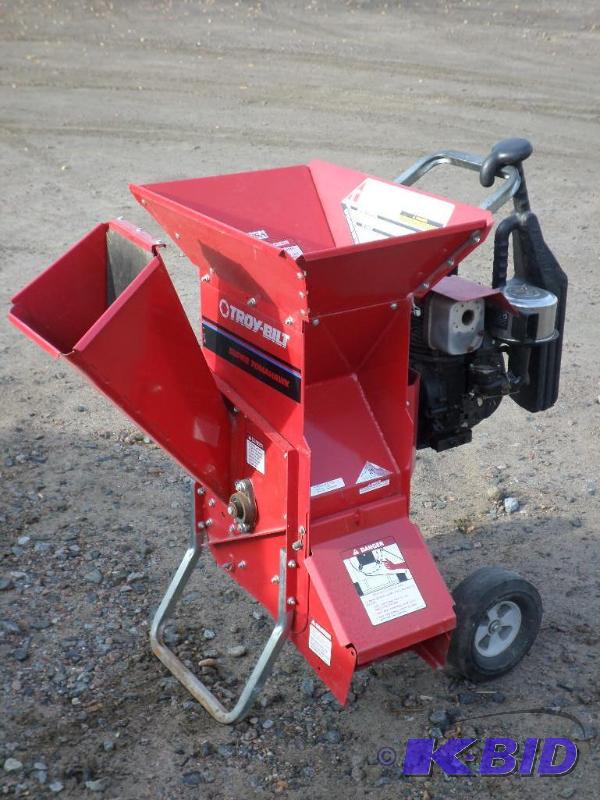 lot 3 image: Troy-Bilt Gas Powered ChipperShredder, Brigg...