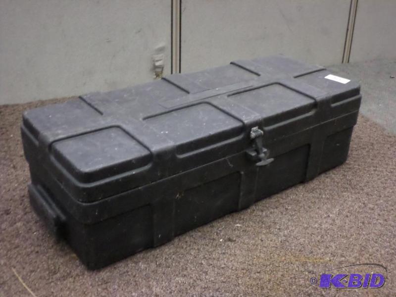 lot 30 image: Hevy Duty Plastic Tool Tote...
