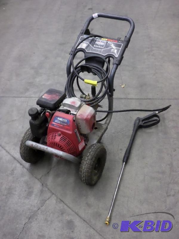 lot 32 image: Briggs & Stratton Elite Series 3000-PSI G...