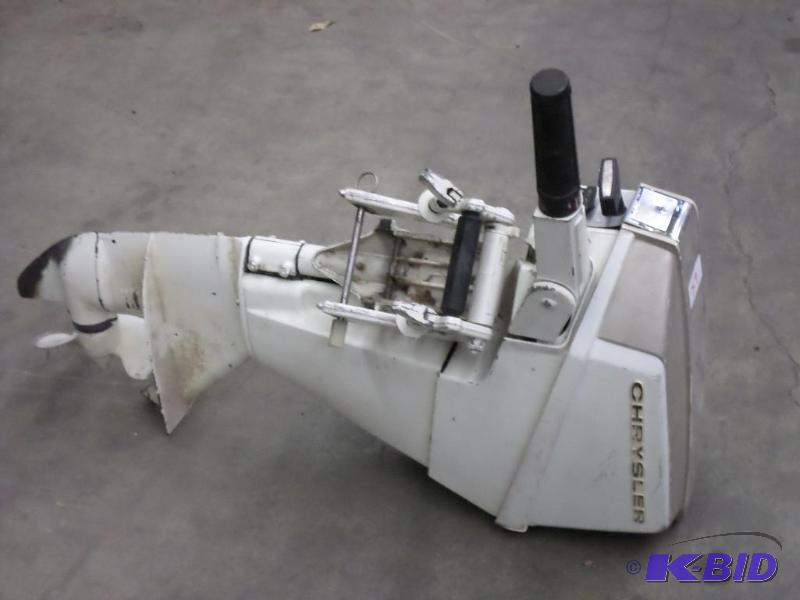lot 59 image: Chrysler 9.9HP Outboard Motor, Has Compressio...