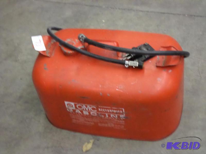 lot 73 image: 5-Gallon Steel Outboard Motor Fuel Tank...