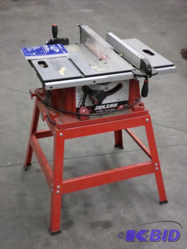 lot 77 image: Skilsaw 15Amp Table Saw, Good Condition...
