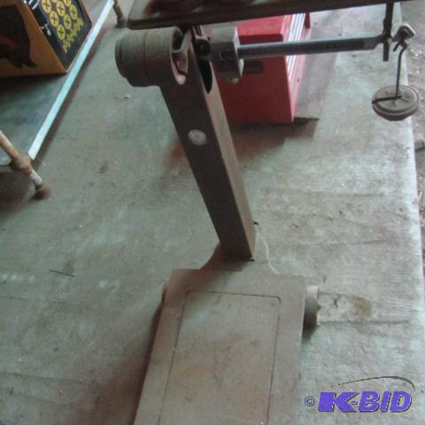 Vintage Fairbanks Scale