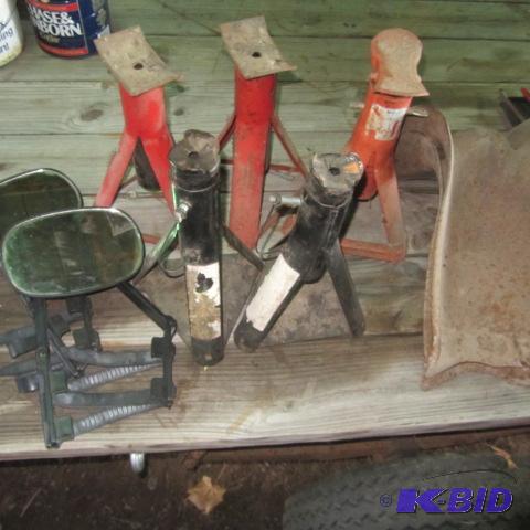 Jack Stands, Mirrors, Chucks