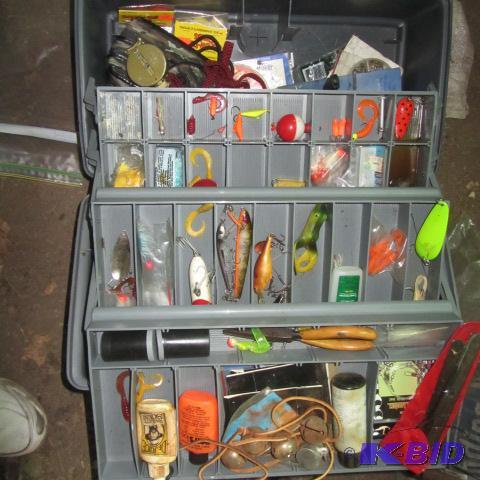 Tackle Box, Tackle