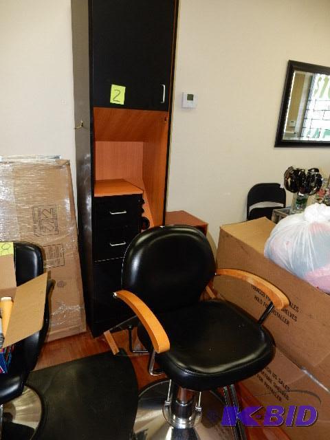 This auction has been halted. Please contact Christenson Auctions with any questions.