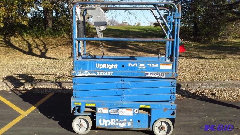 lot LIFT7 image: Upright MX19-1680