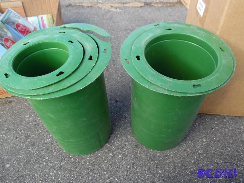 lot 153 image: Concrete Spacers