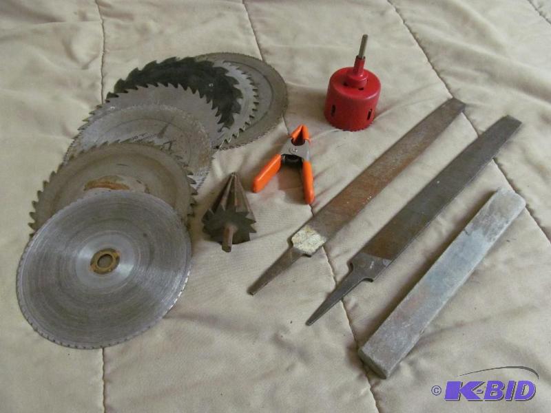lot 112 image: Saw Blade