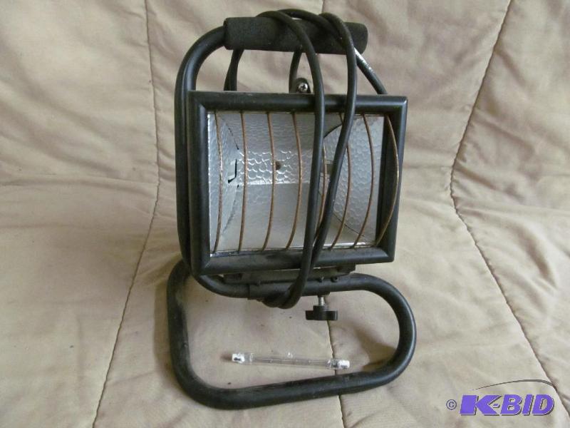 lot 116 image: Light