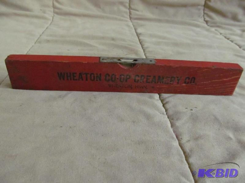 lot 124 image: Advertising