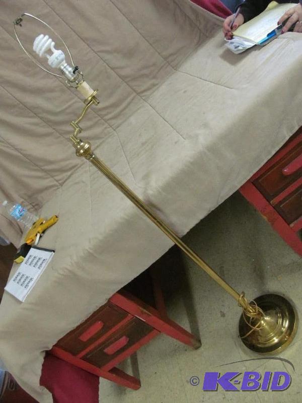 lot 127 image: Lamp