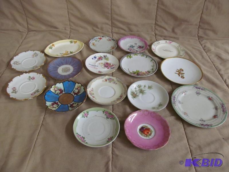 lot 14 image: Plates