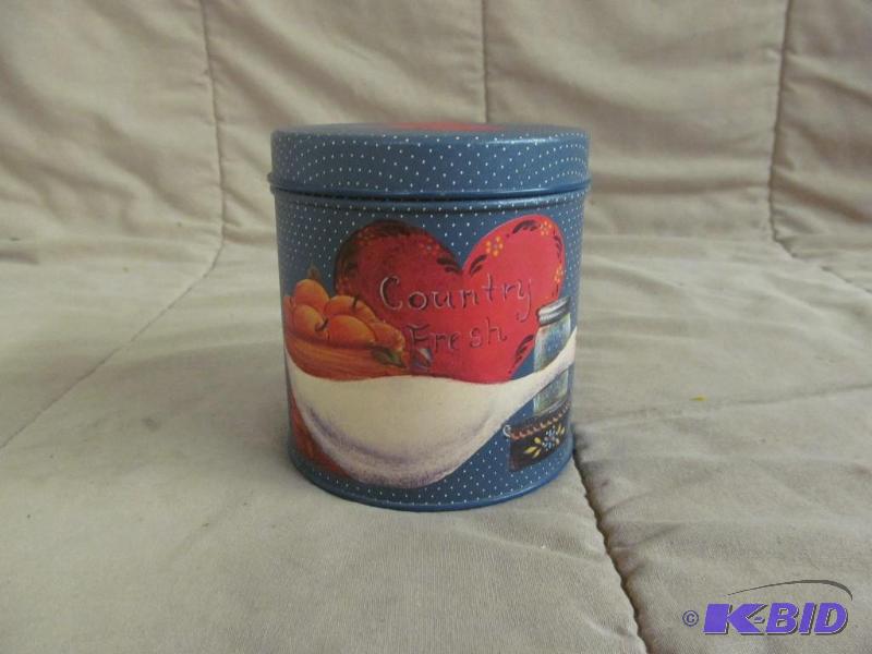 lot 157 image: Tin