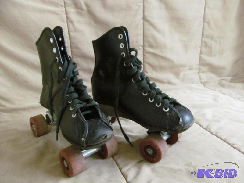 lot 177 image: Vintage