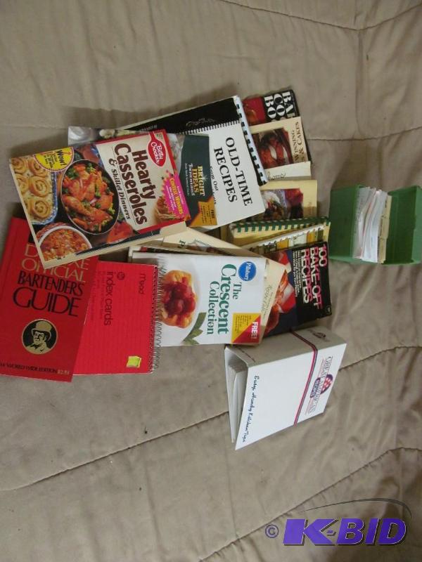 lot 178 image: Cookbooks