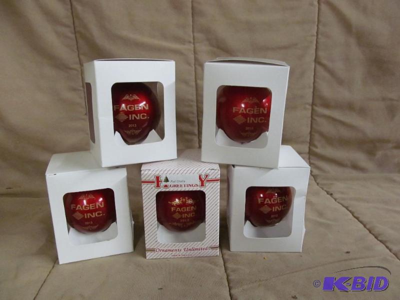 lot 191 image: Christmas