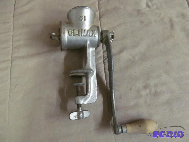 lot 220 image: Grinder