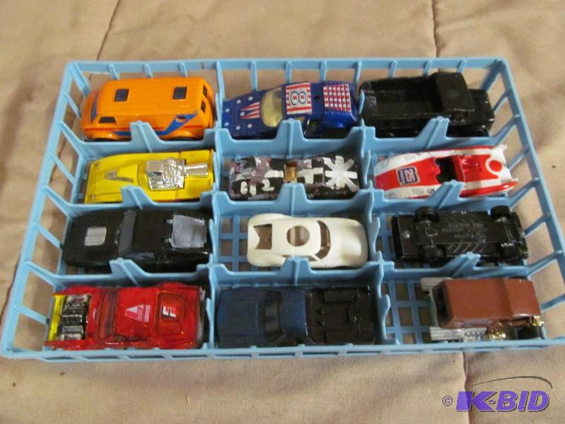 lot 240 image: Toy