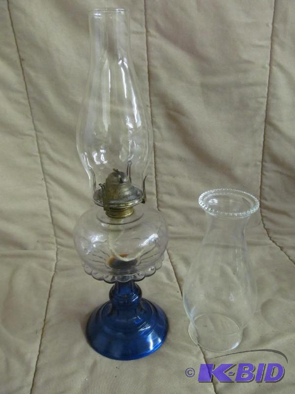 lot 38 image: Vintage