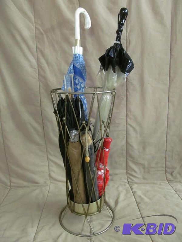lot 76 image: Umbrella